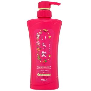 Бальзам ополаскиватель для придания объема с ароматом граната Kracie Ichikami Revitalizing Shampoo 480 мл